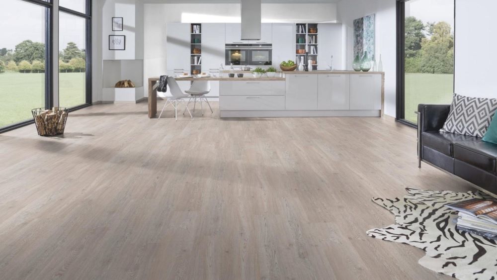 Ламинат Дуб Белый Масляный 33 класс "Krono original" Forte Classic 5552 oak (1285*192*8 мм) — купить в Абакане