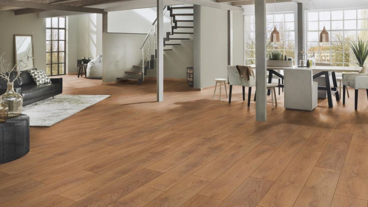 Ламинат "Kronospan" Super Natural Classic Дуб Харлех 8573 (1285*192*8 мм) — купить в Абакане